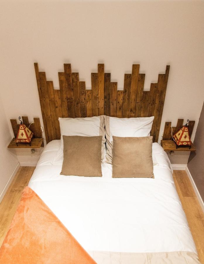 Aux 3 Nuances Suites Privatives & Spa Calais Bagian luar foto